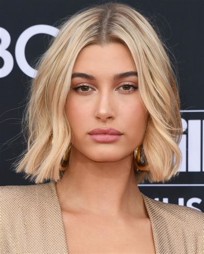 Hailey Bieber Biography: From Celebrity Roots to Skincare CEO and Beyond