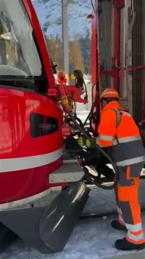 Auto Train Coupling System