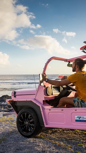 Fun car 🏄‍♀️🌊 . . . #vanuatu #vanuatuislands #vanuatumoments #hirecar #letsgo #surftrip #surfing #islandholiday #holidayfun #islandvibes #islandstyle #goexplore #surfday #funcar #surfholiday #worldcarrentalsvanuatu | World Car Rentals Vanuatu