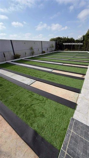 Césped artificial y diseño: jardín listo para disfrutar