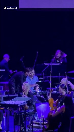 Random uni student in the crowd saves 'La La Land' concert #shorts