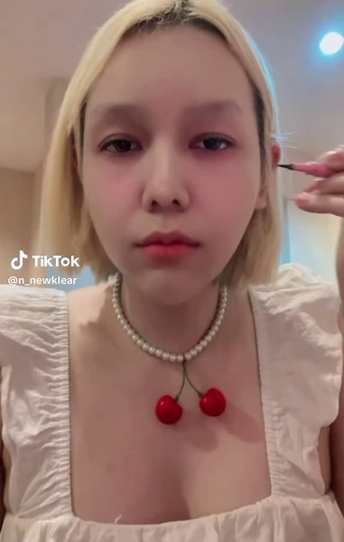 Creative Eyeliner Techniques for Stunning Makeup Looks