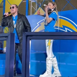 Huntley The Voice Live | Huntley The Voice