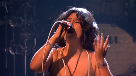 Take your front-row seat and enjoy RAYE’s SHOW-STOPPING #MTVEMA performance! 👏 | MTV EMA