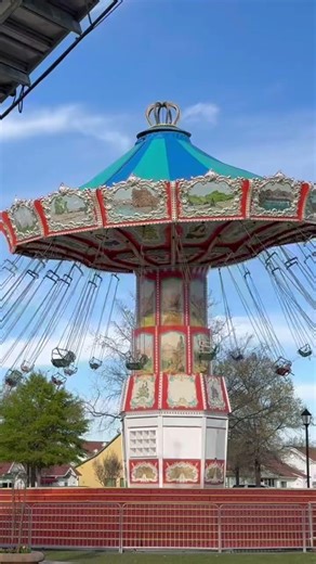 Rad swing ride means spring break in Myrtle beach has begun #springbreak2026