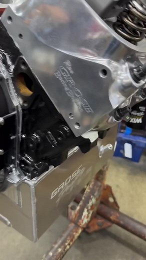 Big Block Chevy 565CI…. Looking for trouble #grose #groseracing #rongroseracing #engine #enginebuilder #engineparts #builtnotbought #lookingfortrouble #custommade | Grose Racing Engines
