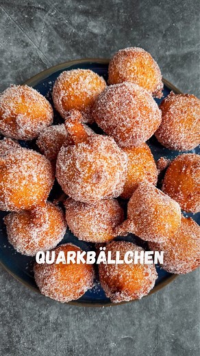 Thomas Dippel | einfache Rezepte für jeden Tag! | Fluffige Quarkbällchen ✨, besser als vom Bäcker ⬇️ Diese Quarkbällchen sind so luftig und lecker, das du sie unbedingt probieren musst!... | Instagram