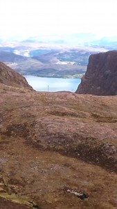 Did you know the iconic Scottish mountain pass, Bealach na Bà, means “Pass of the Cattle” in Gaelic? 🐄 In the past, this road was used by farmers to move their cattle through the mountains. Today it’s one of the highlights of the North Coast 500 route – offering some of the most breathtaking views you’ll ever see!🏔️ ❗️Remember, this road is NOT for inexperienced drivers, and large caravans/ motorhomes.❗️ #NC500 #ScotlandRoadTrip #NorthCoast500 #NorthCoast500Scotland #scotland #ScottishHighland