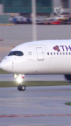 Thai Airways Powerful Runway Takeoff 🛫 #thaiairways #aviation #shorts