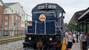 New Gettysburg tourist train debuts with a restored 1884 train station