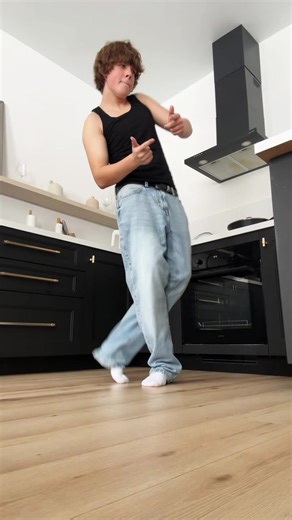 Street Style Dance Moves You Need to Try