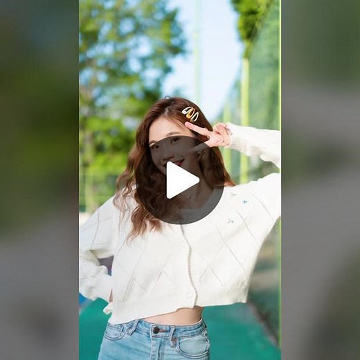 Cute Girl Poses: Find Your Favorite!