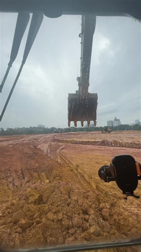 Ade bale rumah oh #operator_excavator #anaktambangpunyacerita #unclekululkukuviral #dangabayjohorbahru