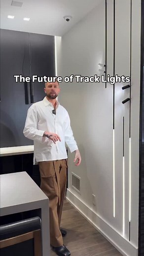 Track lighting has a bad track — record for being dated and not so great looking. The new design of these is hiding them within the space so you only use what you need, leaving a contemporary clean line instead of those bulky twisted rods we all remember form the 90’s. . . #tracklighting #lightingdesign #modernlighting #interiordesign #homehacks #homeimprovement#designertips #toronto #designhack #homestyling #renovation #homeinspo | Design Daddy