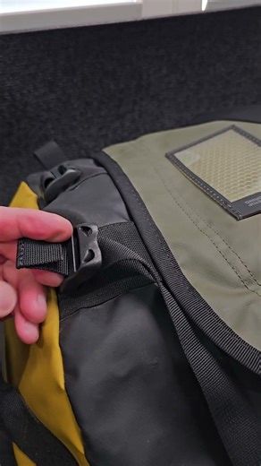 Add or Remove The North Face Duffel Bag Backpack Straps