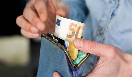 Eir hitting customers with ‘unauthorised’, ‘excessive’ and ‘unexpected charges’