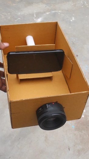 How to make Smartphone mobile projector using DSLR lens