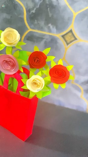 Diy cute gift idea with matchbox #cutegift #giftideas #nzacrafts #matchbox #decoratingideas | Nza Crafts