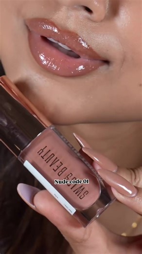 Glosses under rs 400/-#womenownedbusiness #supportsmallbusiness #whatsaap9847212150 #dmusfororder