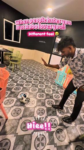 ᴊᴏʜɴɴʏ ⚡ on Instagram: "Hey Robo 😭❤️ Dm for location!! #srmuniversity #instagram #trendingreels #robot #its_me_kewin"