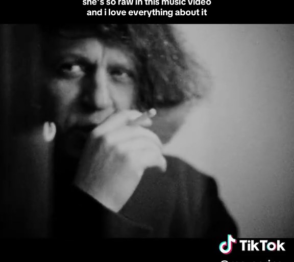 prea underrated colabul asta #delia #alternosfera #colab TikTok
