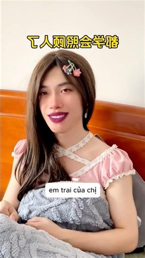 Trêu chị gái ngày đèn đỏ và cái kếtu