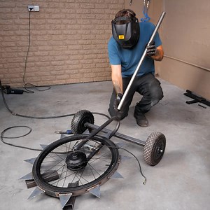 613K views · 630 reactions | Powerful trimmer cuts even wild weed Thanks for watching! Please be aware that this video is for entertainment purposes and the techniques shown should not be attempted at home! | Crafty Panda How | Facebook