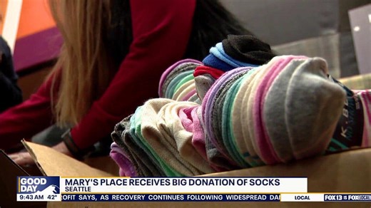 Mary’s Place receives 10,000 socks during annual Starbucks Big Sock Drop