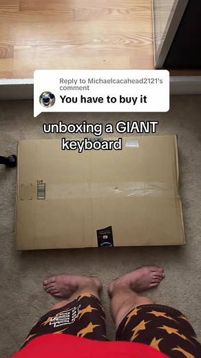 Unboxing and Review of the 3ft Long Giant RGB Backlit Keyboard