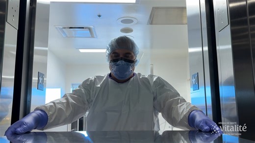 🎥 Behind the scenes of the operating room Before every surgery, there’s a team you don’t see — but without them, nothing would be possible. Our technicians from the Medical Device Reprocessing Unit (MDRU) clean, sterilize, and prepare every surgical instrument with exceptional precision. In this Medical Device Reprocessing Week,Thank you to all MDRU team members for their indispensable role in keeping care safe! 👉 Join us: https://vitalitenb.itacit.com/itacit-career-ui/postings/136802?CLIENT=7