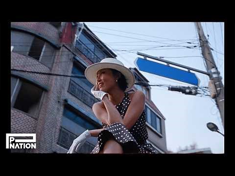 화사 (HWASA) - 'So Cute' MV