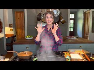 Shrimp and Grits Cakes: Creamy Cheesy Fried Grits Cakes with Shrimp and Sauce