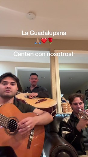 Celebra el Día de La Virgen con nosotros