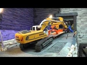 RC LIEBHERR EXCAVATOR 956 with the demolition Hammer