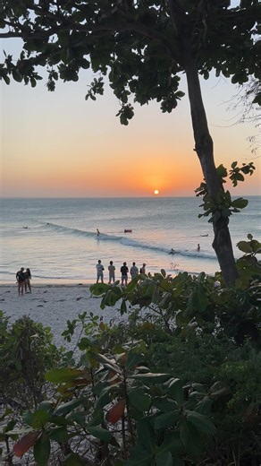 Uma pequena prévia do paraíso que espera por você em Jericoacoara. 🌴✨ Mais do que um passeio, uma experiência que fica para sempre na memória. ✔ Passeios exclusivos ✔ Hospedagem selecionada ✔ Transfers ida e volta ✔ Pacotes personalizados para você aproveitar Jeri do seu jeito Venha descobrir por que Jericoacoara conquista todos que passam por aqui. 📲 Siga @tribodejeri 🌐 Acesse tribodejeri.com.br #Jericoacoara #TriboDeJeri #turismo #Ceara #DestinoDosSonhos