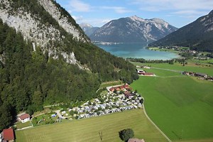 Campingplatz Karwendel-Camping und Achenseer Hüttendörfl in Tirol