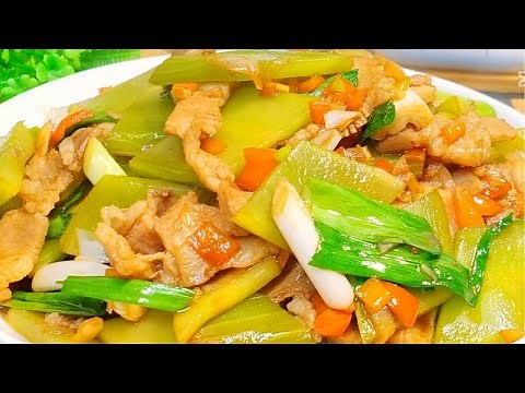 The Secret to Crispy & Delicious Stir-Fried Bamboo Shoots! 🍽️