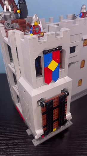 Enhancing LEGO Castle Drawbridge Mechanism
