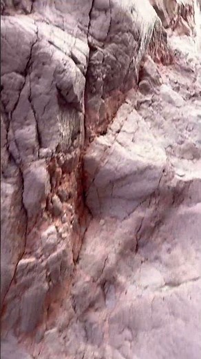 Can you spot the fault? #geologypage #geology #learn #science ￼