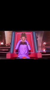 Theoni Marks version of Adele's song " EASY ON ME" got the voice Australia judges standing ovation. She's a star 🌟 🤩 ✨️ 😍 #TheVoice #blindauditions | Vincent Amamchukwu