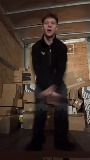 #viral #blowthisup #archyaback | guy running with arched back