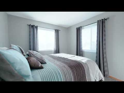 195 Cove Crescent Chestermere, AB T1X 1J6