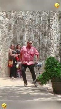 Bushman Plays AMAZING Prank in USA#usashorts #hilariousfails #prank #funnymoment #funnyscenarios