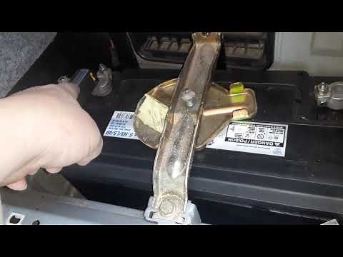 BMW 325I & All 3 Series Battery Location How to Change and Jump Start