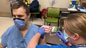 9.4K views · 86 reactions | Doctors, nurses and other frontline medical staff in Yukon are beginning to get inoculated against COVID-19. Videographer Wayne Vallevand and Philippe Morin report for CBC’s Northbeat, from Whitehorse | CBC North | Facebook