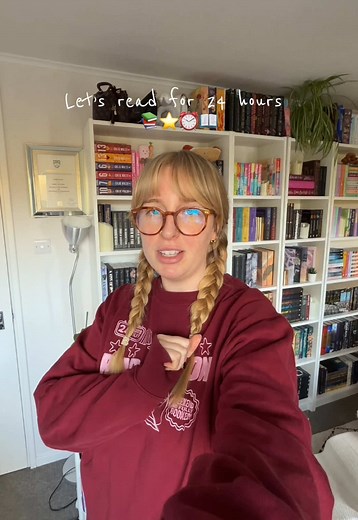 Let’s read for 24 hours! 📚 Full reading vlog of this day is on my YouTube channel! #booktok #readwithme #readingchallenge #readathon #booksbooksbooks