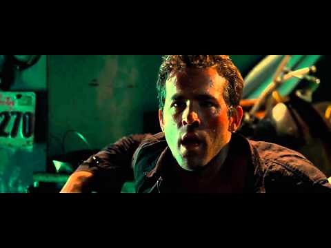 Green Lantern - Hal Jordan uses the ring for the first time