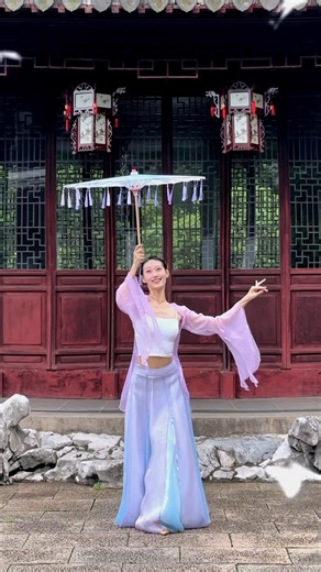 舞蹈《雨下一整晚》小雨绵绵切无声 #搜狐视频舞蹈翻跳大赛 #礼衣华夏汉服模特大赛