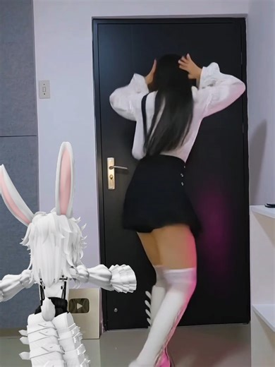 ME DIJERON QUE SOY PICK ME💀 No se olviden que aun ando buscando una hija aver si alguien quiere serlo :D Unanse a mi canal de Whattsap anda en mi story 🔥 #zuuroblox #trends #viral #trendsderoblox #trending #robloxtrend #robloxfypシ #xiaro #irl #bailes #cuerpo #hijo #creador #monkey #pickme #masculino