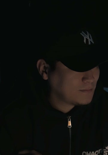 Adeke resmi (@adeke.resmi)’s videos with оригинальный звук - Adeke resmi